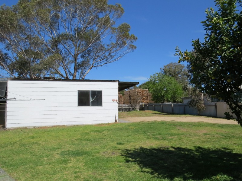 615 Main Street, Bairnsdale VIC 3875