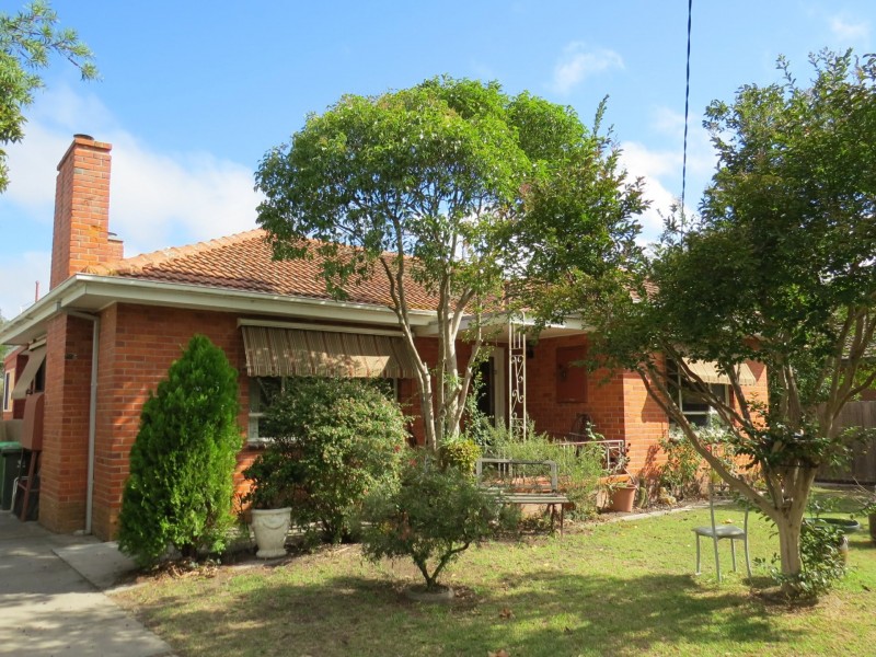 Bairnsdale VIC 3875