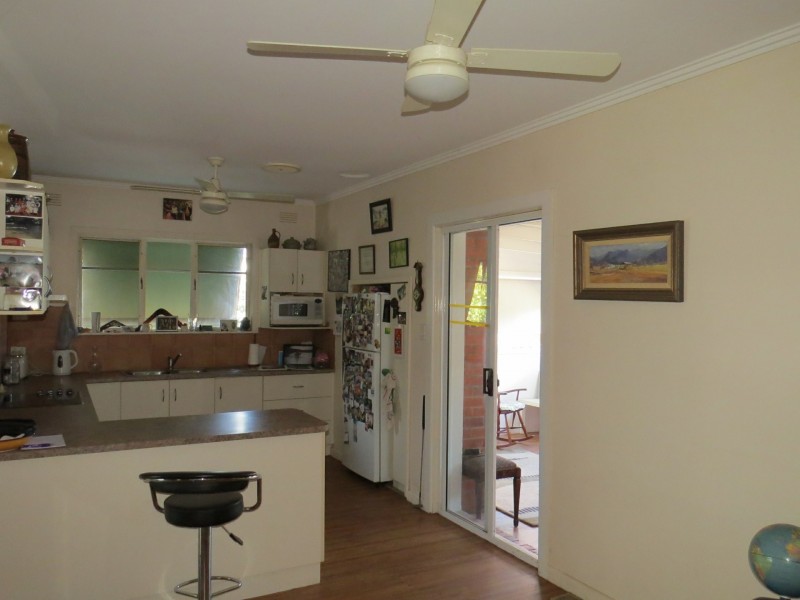 Bairnsdale VIC 3875