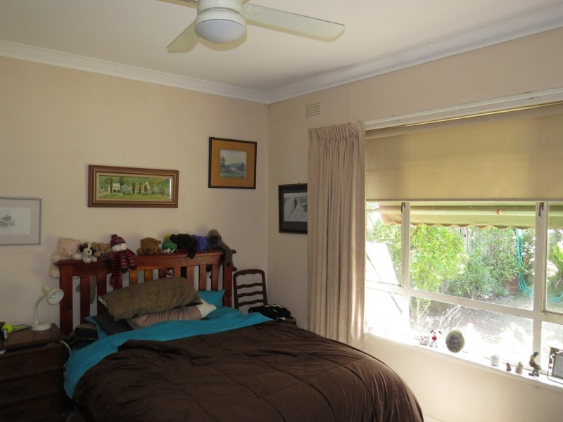 Bairnsdale VIC 3875