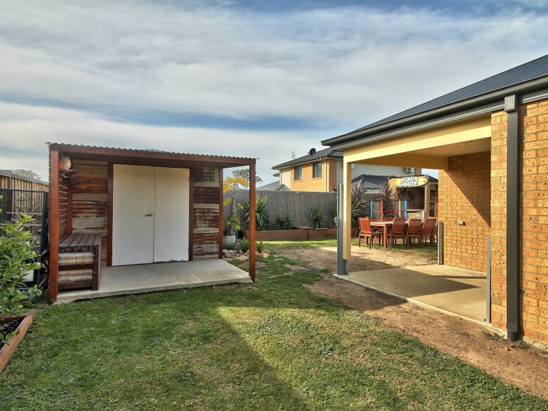 11 Flaxlily Court, Bairnsdale VIC 3875