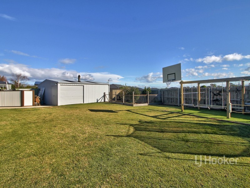 8 Birch Court, Eastwood VIC 3875