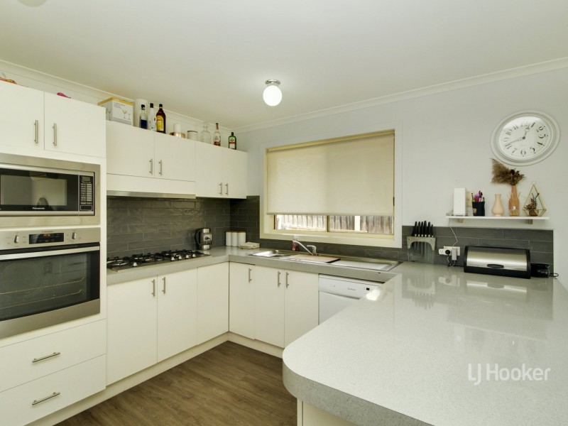 28 The Boulevarde, Wy Yung VIC 3875