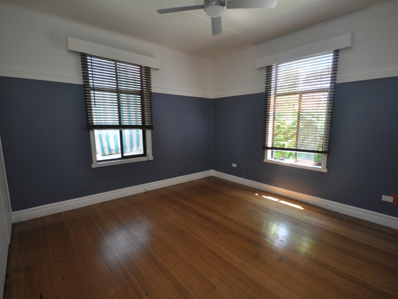 32 Alexander Parade, Bairnsdale VIC 3875