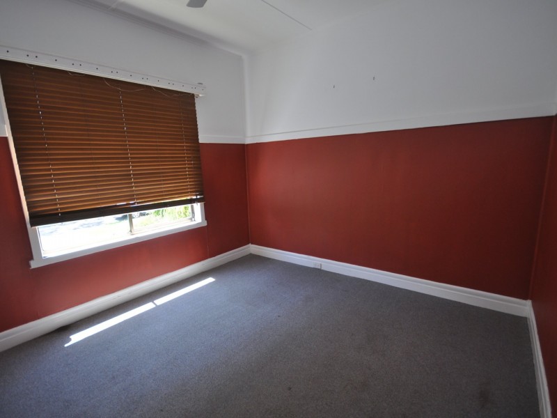 32 Alexander Parade, Bairnsdale VIC 3875