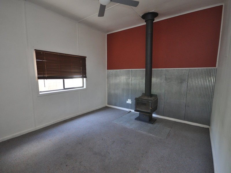 32 Alexander Parade, Bairnsdale VIC 3875