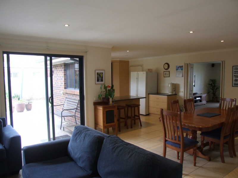 85 Gatehouse Drive, Eastwood VIC 3875