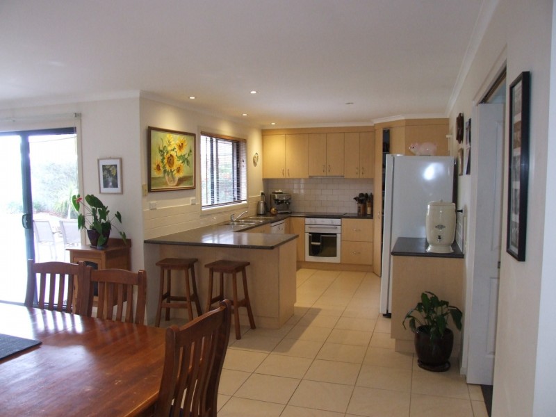 85 Gatehouse Drive, Eastwood VIC 3875