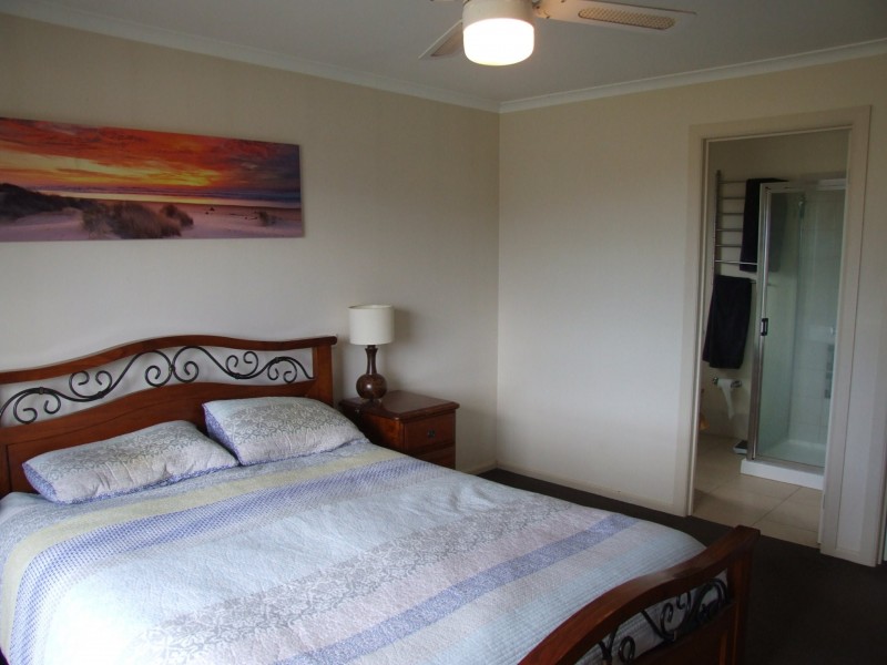 85 Gatehouse Drive, Eastwood VIC 3875