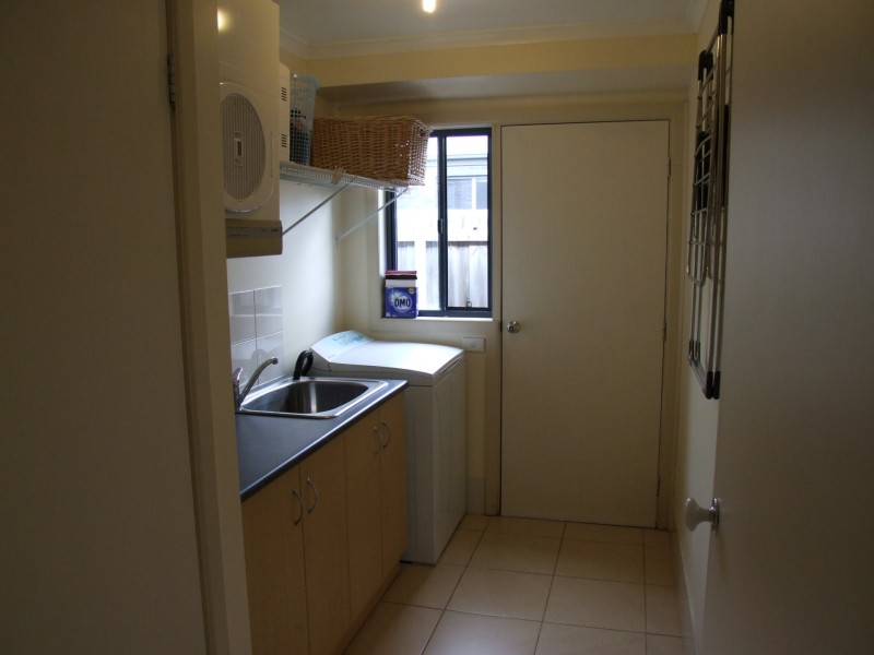 85 Gatehouse Drive, Eastwood VIC 3875