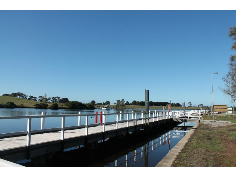 Lot 17/35 Neds Creek Drive, Nicholson VIC 3882