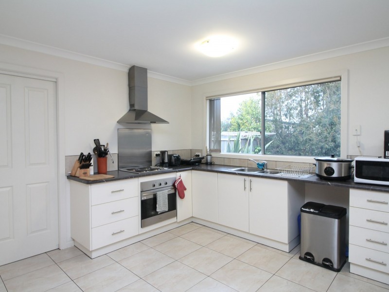 11B Barton Place, Eastwood VIC 3875