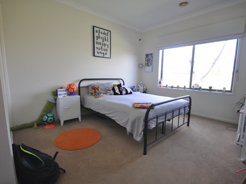 88 Gatehouse Drive, Eastwood VIC 3875