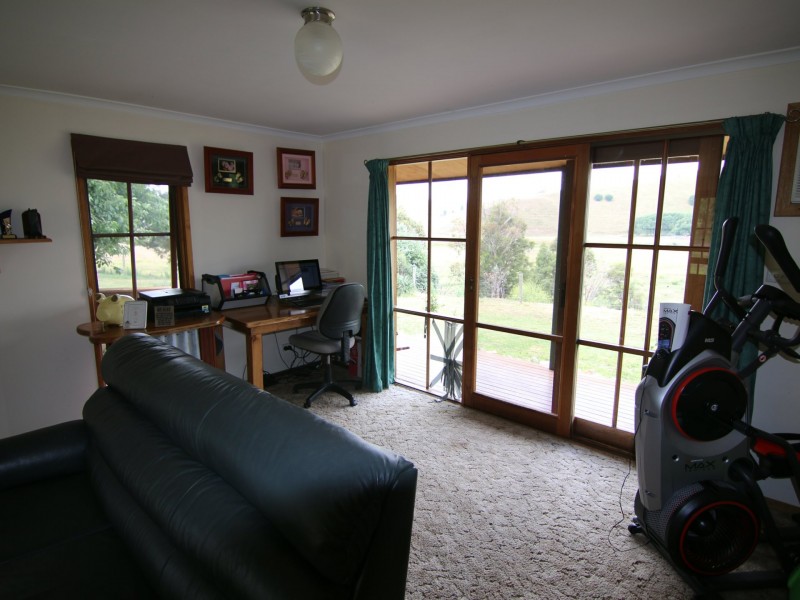 222 Omeo Valley Road, Omeo VIC 3898