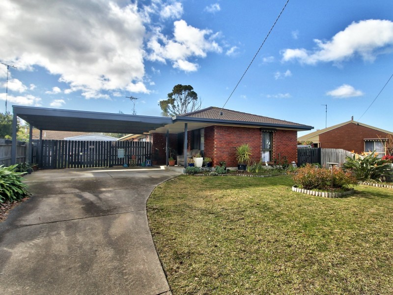 2 Bankin Court, Bairnsdale VIC 3875