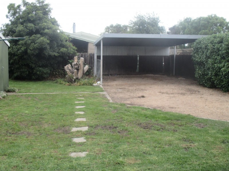 23 Dawson Street, Bairnsdale VIC 3875