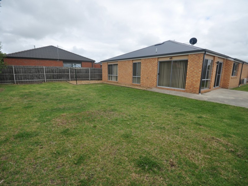 34 Deakin Avenue, Eastwood VIC 3875