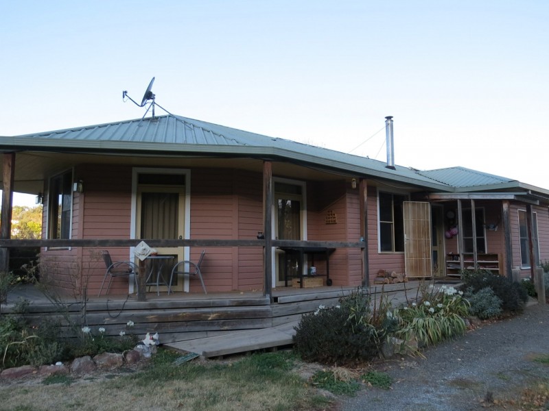 21 Creek Street, Omeo VIC 3898