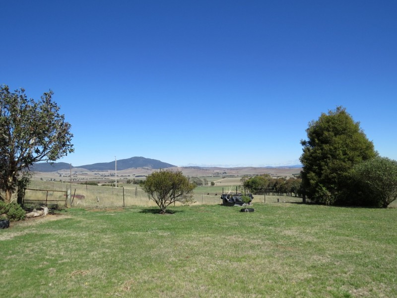 155 McKinnons Road, Benambra VIC 3900