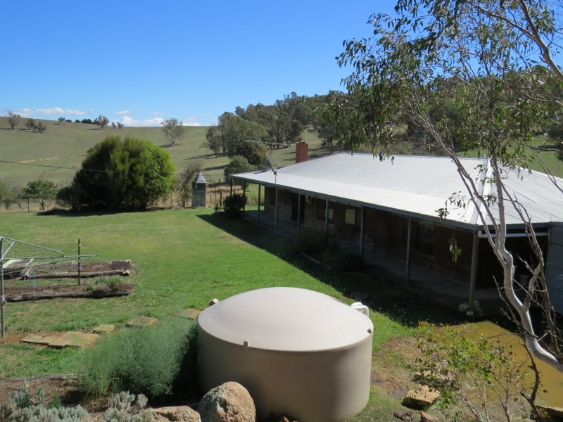 155 McKinnons Road, Benambra VIC 3900