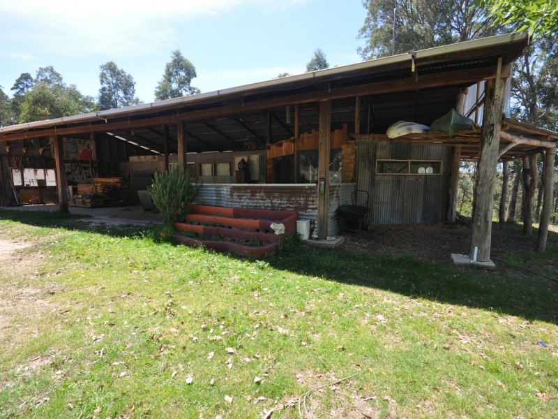 1495 Waterholes Road, Waterholes VIC 3875
