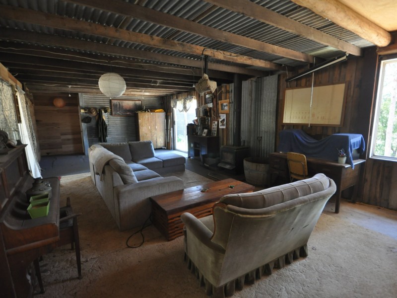 1495 Waterholes Road, Waterholes VIC 3875