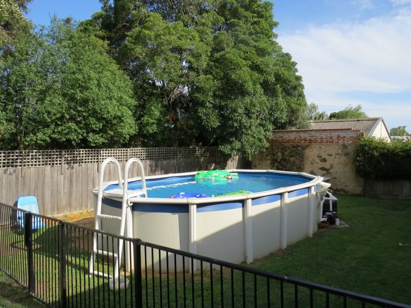 11 Goold Street, Bairnsdale VIC 3875