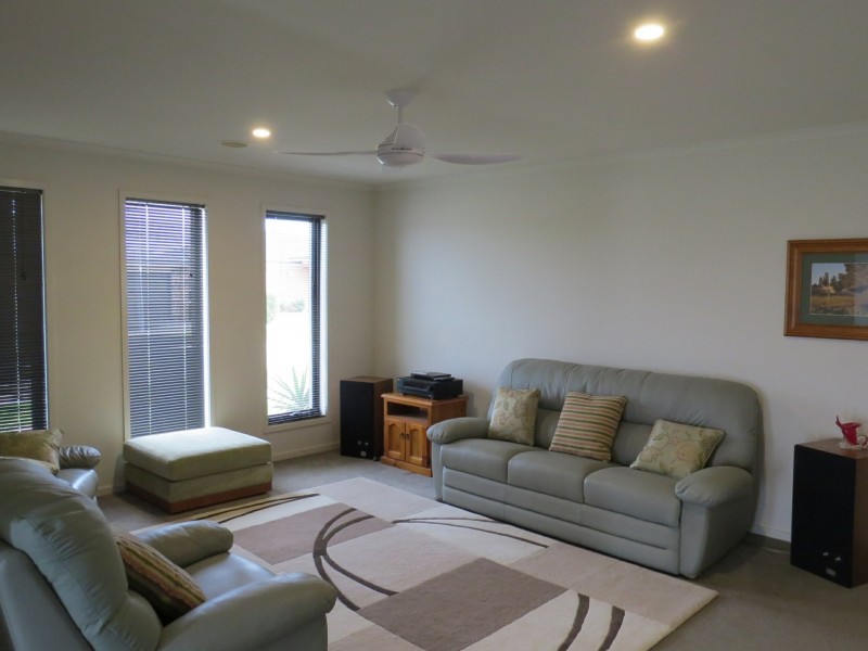 37 The Backwater, Eastwood VIC 3875