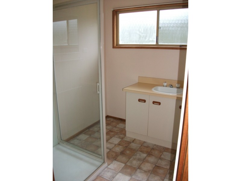 1193 Great Alpine Road, Sarsfield VIC 3875