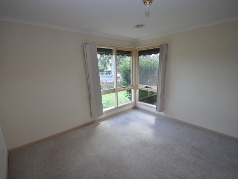 35 Wallace Street, Bairnsdale VIC 3875