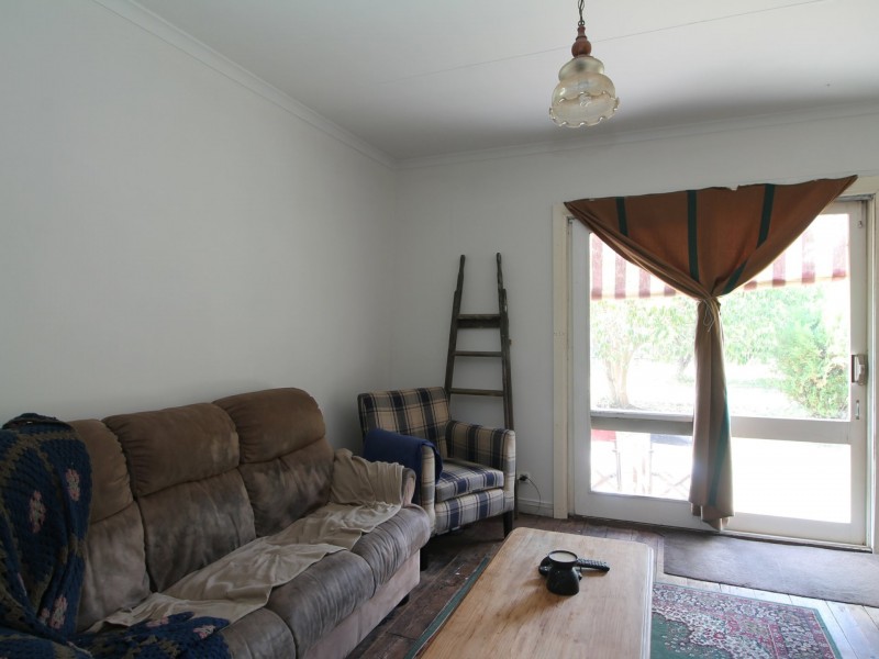 6986 Great Alpine Road, Swifts Creek VIC 3896