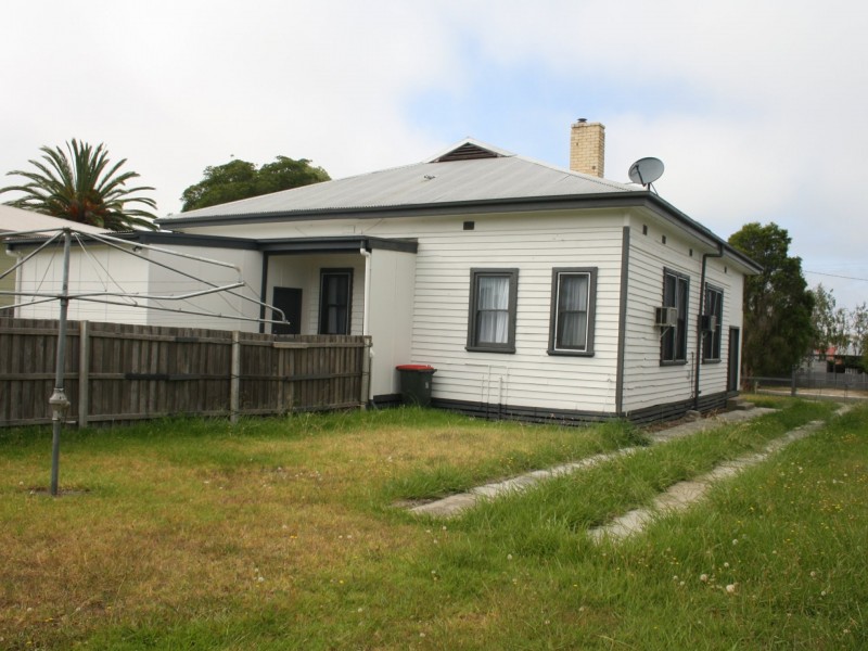 75-79 Reed Street, Orbost VIC 3888