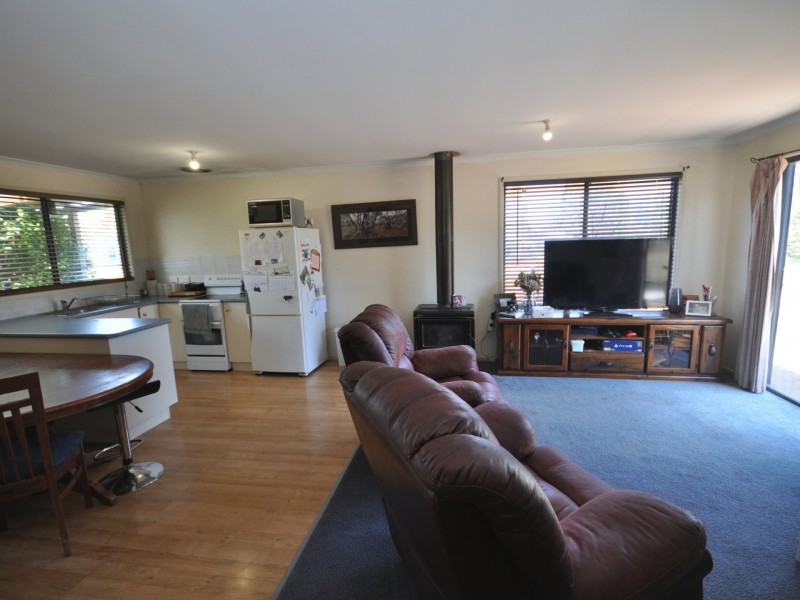 12 Campbell Street, Bruthen VIC 3885