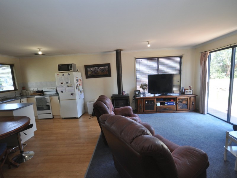 12 Campbell Street, Bruthen VIC 3885