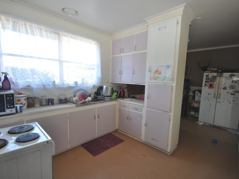 17 Davies Street, Bairnsdale VIC 3875