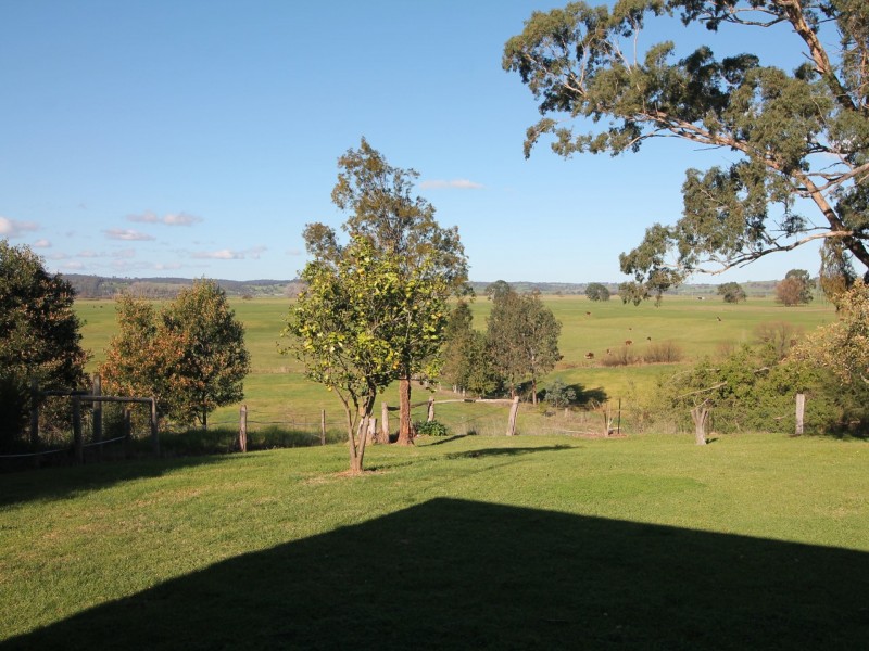 37 Giles Street, Wiseleigh VIC 3885
