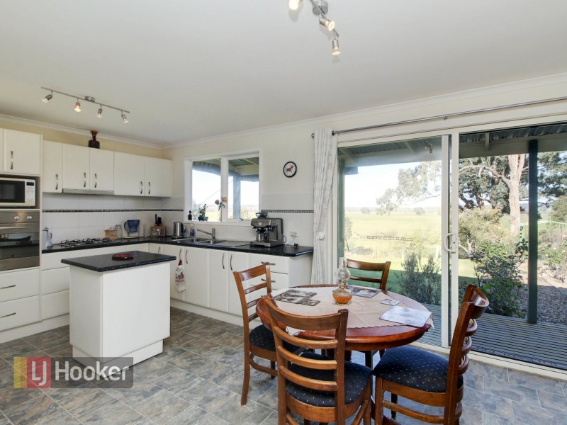 37 Giles Street, Wiseleigh VIC 3885