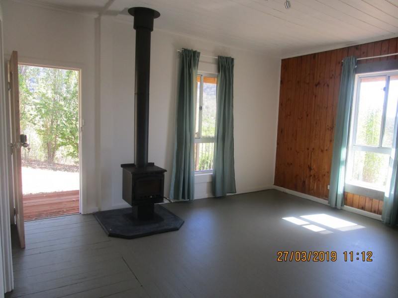 203 Day Avenue, Omeo VIC 3898