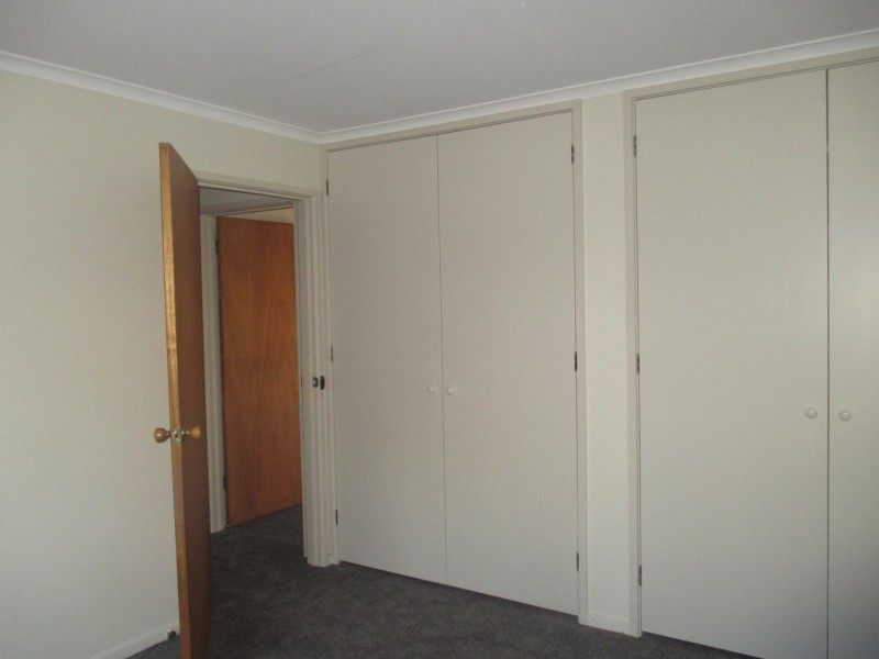 5 Clifton Close, Wy Yung VIC 3875