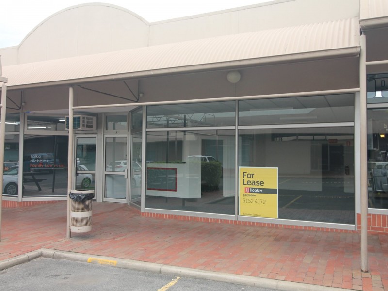 Shop 7 Riviera Plaza, Bairnsdale VIC 3875