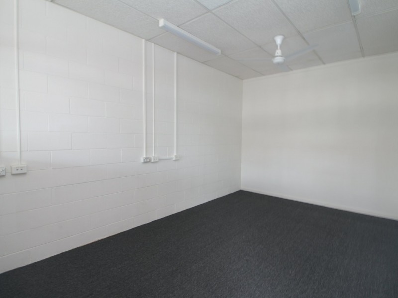 Shop 7 Riviera Plaza, Bairnsdale VIC 3875