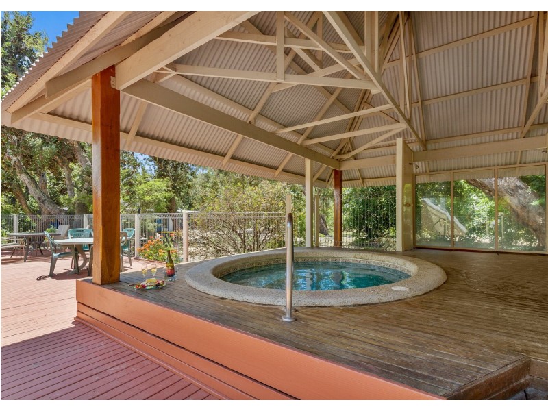 Unit 14B/200 Wattle Point Road, Forge Creek VIC 3875