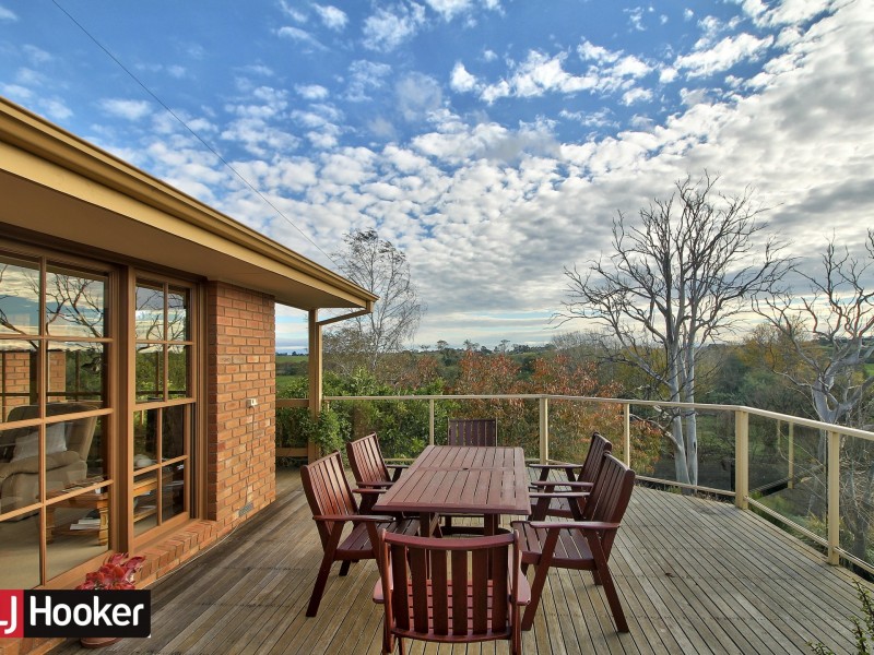 14 Llewelyn Court, Bairnsdale VIC 3875