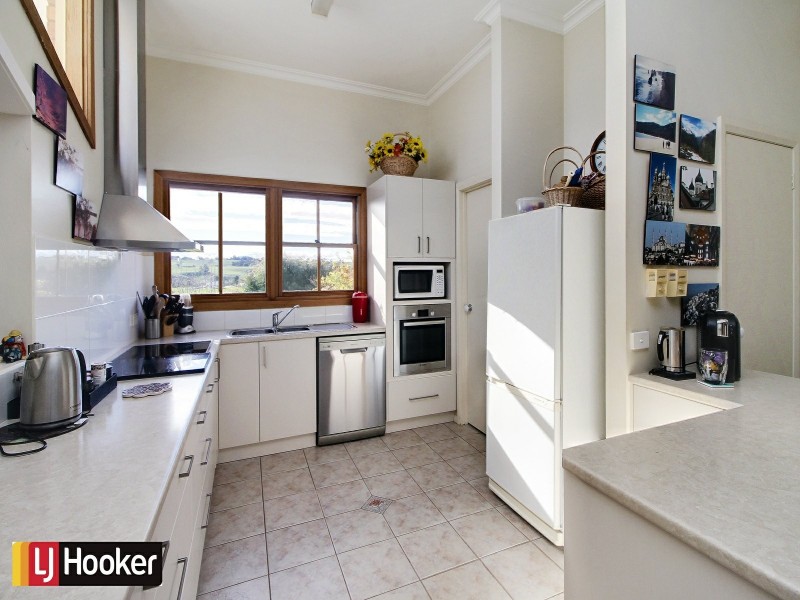 14 Llewelyn Court, Bairnsdale VIC 3875