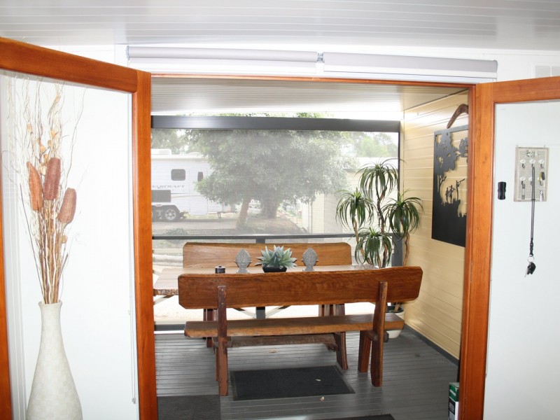 Unit 38 & Nicholson River Holiday Park, Nicholson VIC 3882