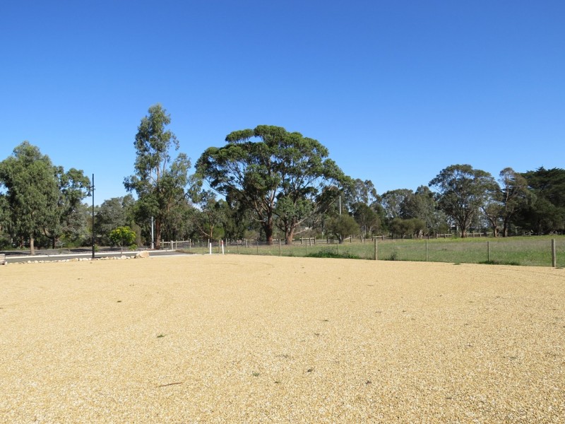 42 Verdell Street, Bairnsdale VIC 3875