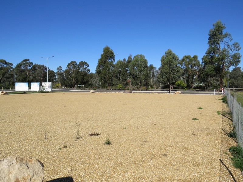 42 Verdell Street, Bairnsdale VIC 3875