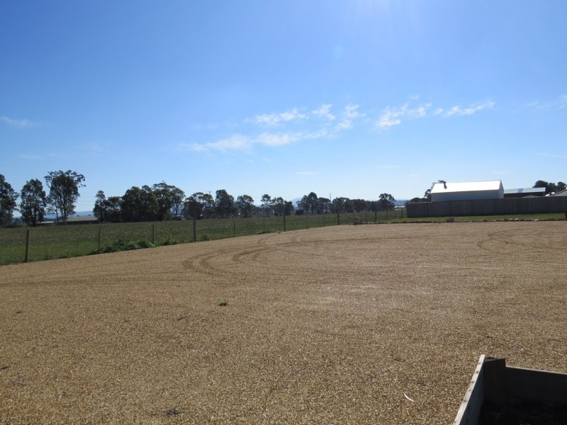 42 Verdell Street, Bairnsdale VIC 3875