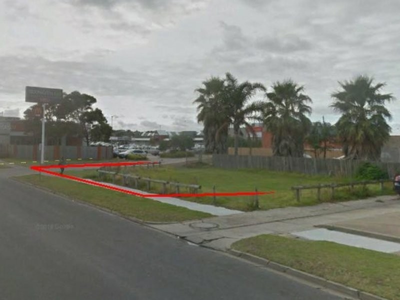 6 Mechanics Street, Lakes Entrance VIC 3909