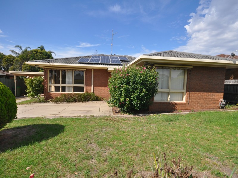 35 Wallace Street, Bairnsdale VIC 3875